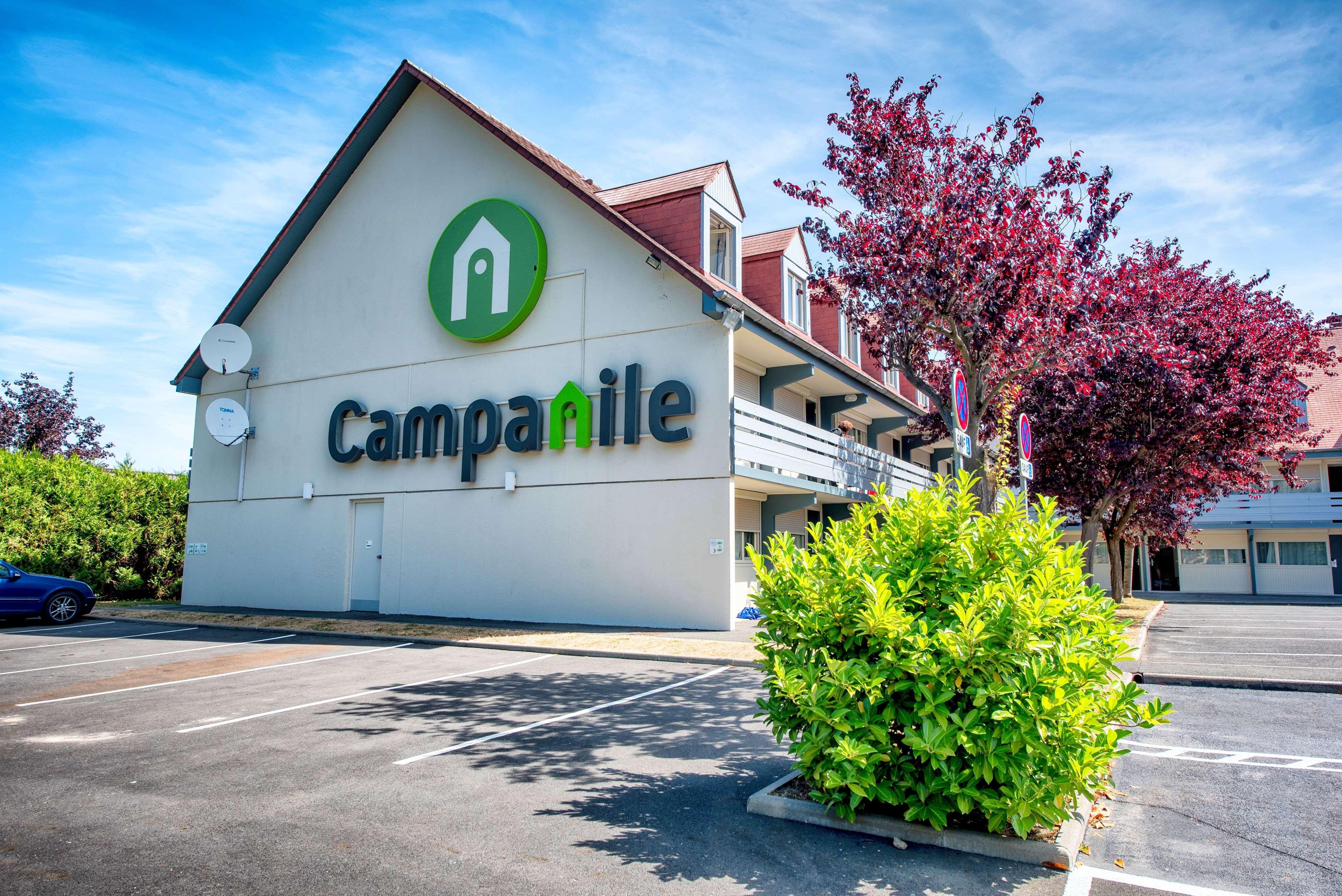 Campanile Deauville Saint-Arnoult Exteriör bild